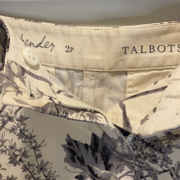 Talbots bird and floral gray over cream soft jeans! - Picture 2 of 3
